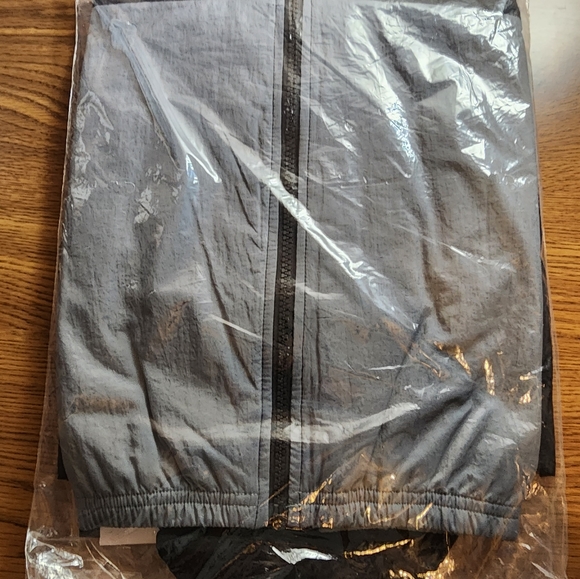 (Set) Men's small Nike Basketball Jacket with matching pants - Picture 2 of 6